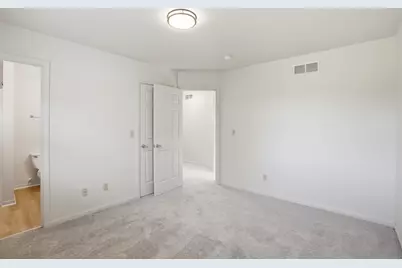 1401 Kosciusko Boulevard, East Chicago, IN 46312 - Photo 11
