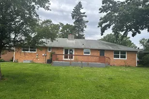 5429 Dexter Dr, Merrillville, IN 46410 - Photo 3