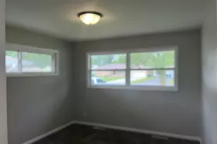 5429 Dexter Dr, Merrillville, IN 46410 - Photo 13