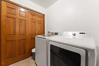 7459 Spring Court, Demotte, IN 46310 - Photo 5
