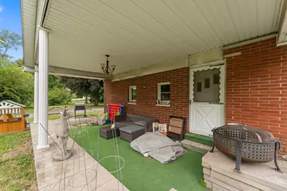 211 S Madison Street, Medaryville, IN 47957 - Photo 19