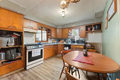 211 S Madison Street, Medaryville, IN 47957 - Photo 7