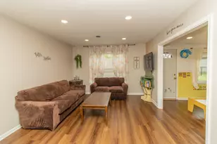 210 Clinton St, Lowell, IN 46356 - Photo 5