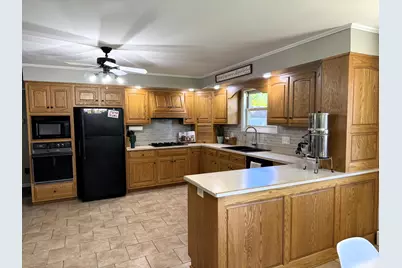 235 N Columbia Street, Francesville, IN 47946 - Photo 5