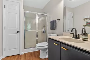 9806 Parkway Dr, Highland, IN 46322 - Photo 17