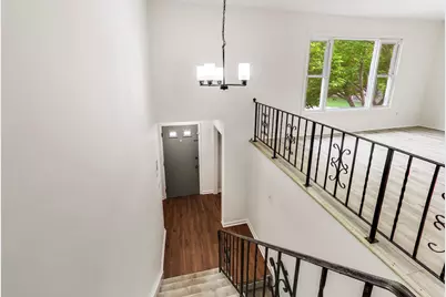 1662 Ivy Court, Schererville, IN 46375 - Photo 5