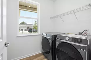 11086 Lola Ln, Crown Point, IN 46307 - Photo 19