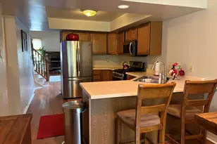 424 Deerpath Dr W, Schererville, IN 46375 - Photo 5