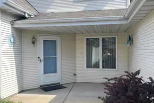 424 Deerpath Dr W, Schererville, IN 46375 - Photo 3