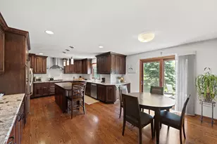 411 Anniston Ln, Schererville, IN 46375 - Photo 5