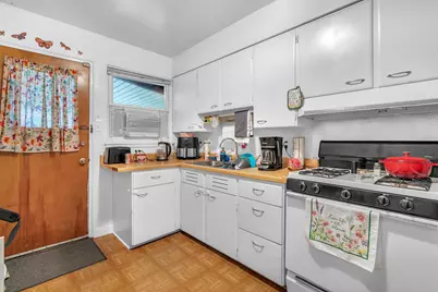 6803 Schneider Avenue, Hammond, IN 46323 - Photo 15