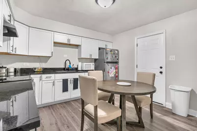 6803 Schneider Avenue, Hammond, IN 46323 - Photo 11