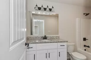 699 Cross Meadows Dr, Valparaiso, IN 46385 - Photo 21