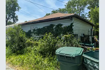 6525 Delaware Avenue, Hammond, IN 46323 - Photo 5