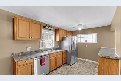 517 Jackson Street, Michigan City, IN 46360 - Photo 5