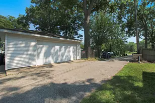 517 Jackson St, Michigan City, IN 46360 - Photo 23