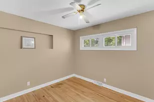 517 Jackson St, Michigan City, IN 46360 - Photo 13