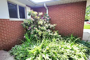 9409 5th St, Highland, IN 46322 - Photo 37