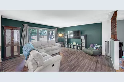 166 N Woodland Drive, La Porte, IN 46350 - Photo 3