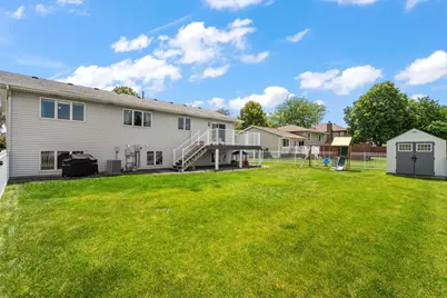 220 Blickview Drive, Schererville, IN 46375 - Photo 27