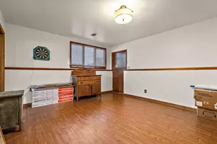 220 Blickview Dr, Schererville, IN 46375 - Photo 21