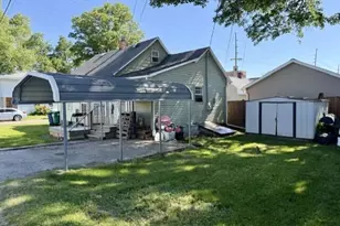 108 Tecumseh St, La Porte, IN 46350 - Photo 3