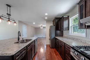 409 W 600 N, Valparaiso, IN 46385 - Photo 9