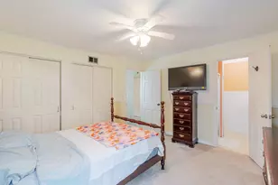 327 Softwood Dr, Hobart, IN 46342 - Photo 11