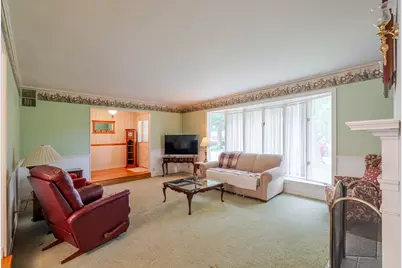 327 Softwood Drive, Hobart, IN 46342 - Photo 5