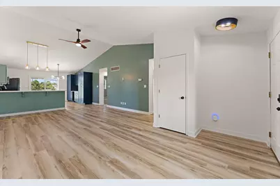 5012 W 92nd Avenue, Crown Point, IN 46307 - Photo 3