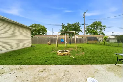 670 Newport Road, Valparaiso, IN 46385 - Photo 5