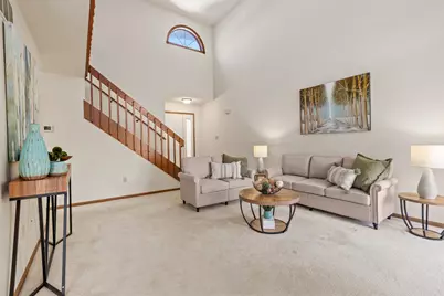 633 W 94th Court, Crown Point, IN 46307 - Photo 3