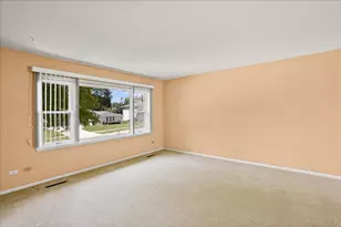 539 Willow Ln, Dyer, IN 46311 - Photo 3