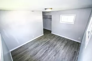 7828 Chestnut Ave, Hammond, IN 46324 - Photo 13