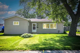 7828 Chestnut Ave, Hammond, IN 46324 - Photo 1