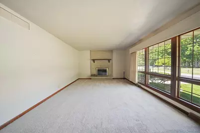 622 S Ash Street, Hobart, IN 46342 - Photo 7