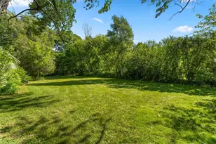 2701 Martha St, Highland, IN 46322 - Photo 27