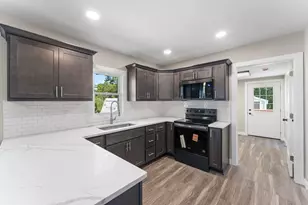 2701 Martha St, Highland, IN 46322 - Photo 9