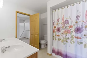 903 Hampton Ct., Valparaiso, IN 46383 - Photo 17