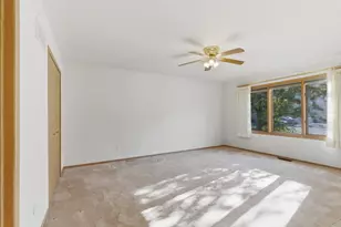 903 Hampton Ct., Valparaiso, IN 46383 - Photo 5