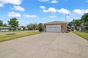 8614 Towle St, Dyer, IN 46311 - Photo 29