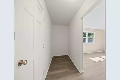 504 Robyn Road, Valparaiso, IN 46385 - Photo 15