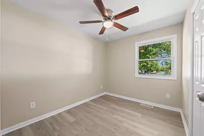 504 Robyn Road, Valparaiso, IN 46385 - Photo 11