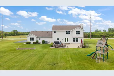 4489 E 101st Avenue, Crown Point, IN 46307 - Photo 5