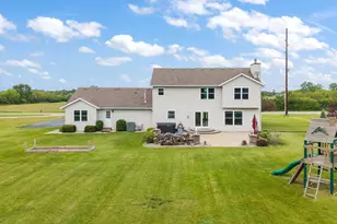 4489 E 101st Ave, Crown Point, IN 46307 - Photo 5