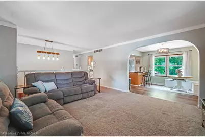 201 Brandt Place, Hobart, IN 46342 - Photo 5
