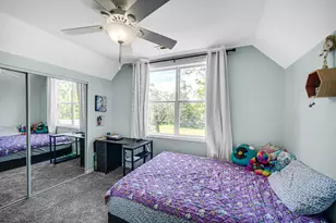 808 Lillian St, Hobart, IN 46342 - Photo 13