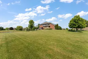 2656 Mariestad Dr, Valparaiso, IN 46385 - Photo 53
