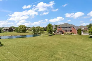 2656 Mariestad Dr, Valparaiso, IN 46385 - Photo 49