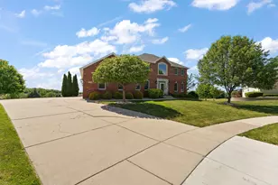 2656 Mariestad Dr, Valparaiso, IN 46385 - Photo 57